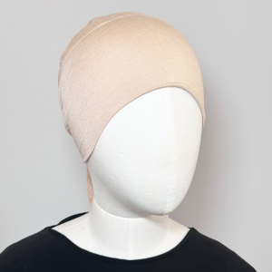 Bonnet attachable en satin - Beige