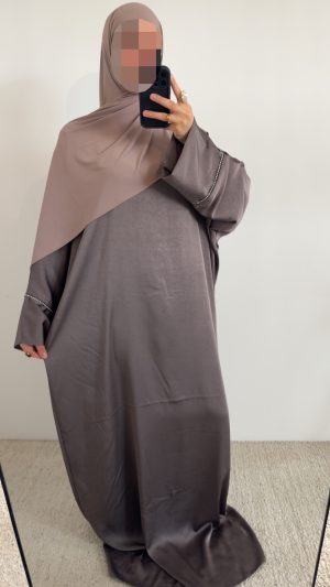 Abaya Hayat tall