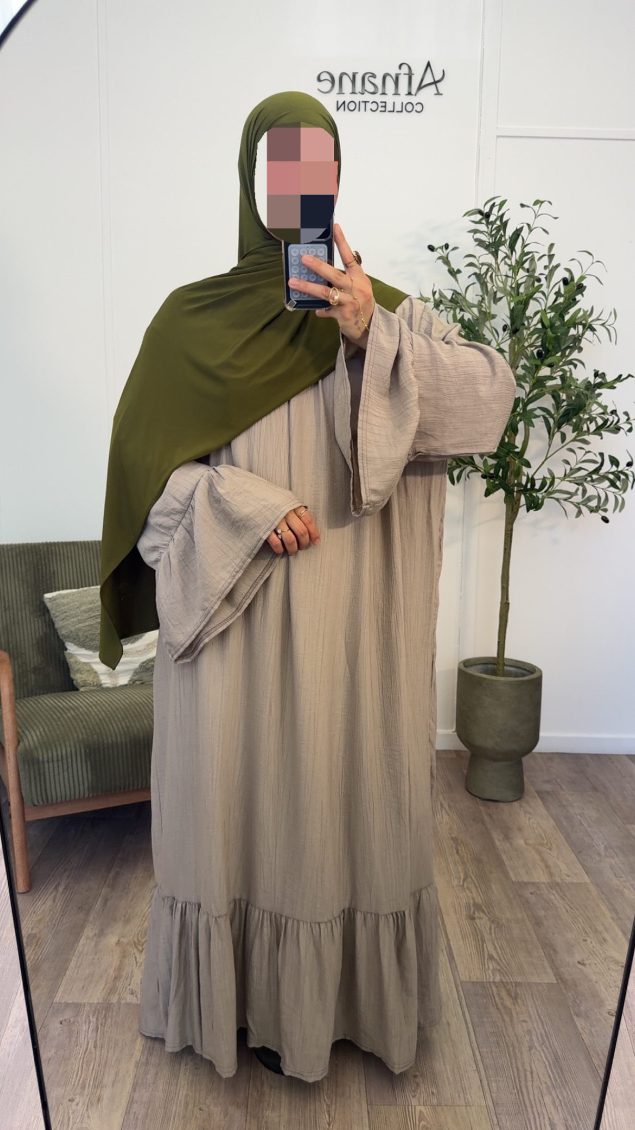Abaya Valeria